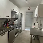 Duplex Centre *