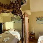 Duplex Centre *
