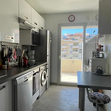 Duplex Centre *